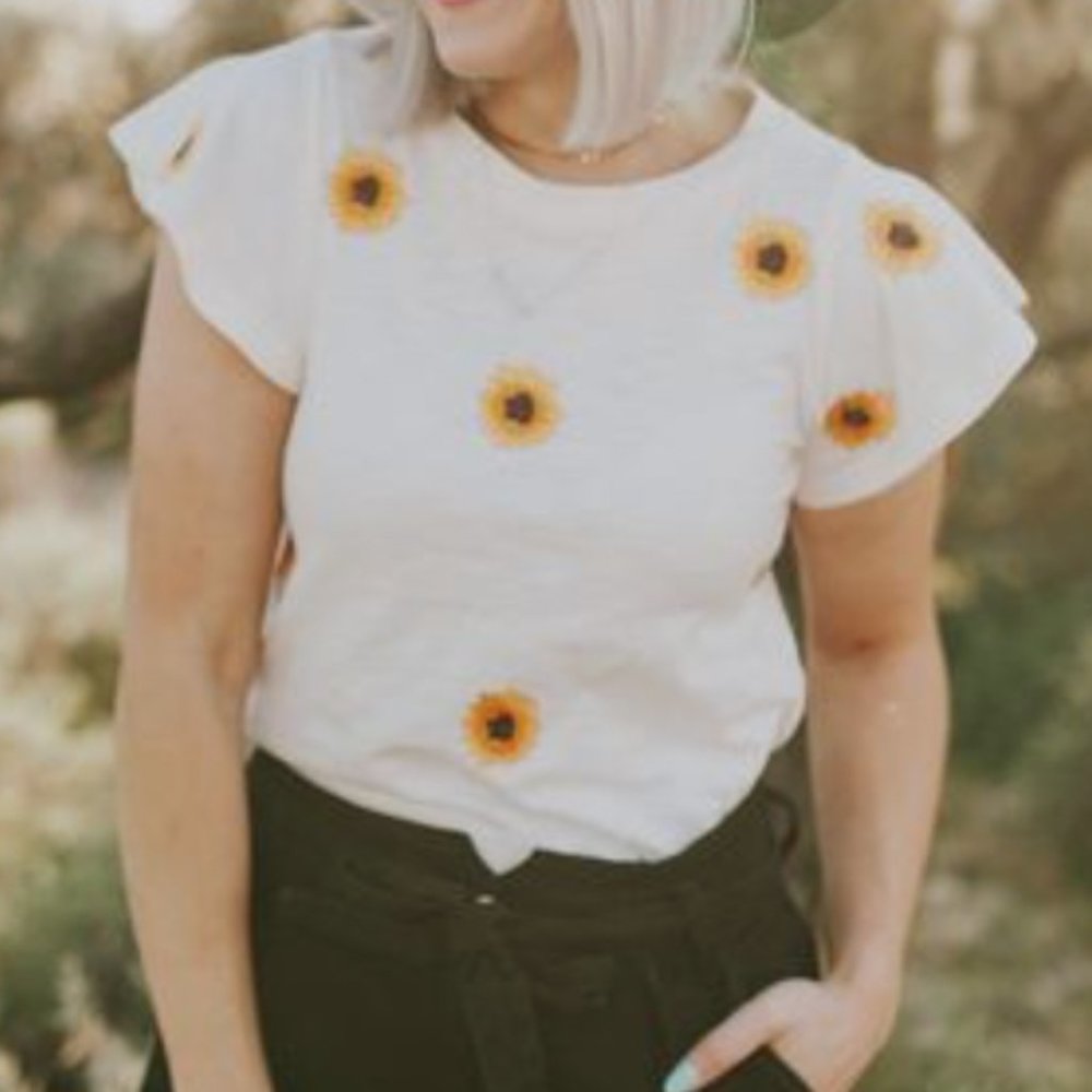 Embroidered Ruffled Sunflower Top!
